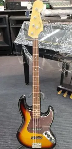 FENDER JAPAN TRADITIONAL 60S JAZZ BASS ELECTRIC SAFE DELIVERY FROM JAPAN