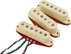 FENDER PICKUP ULTRA NOISELESS TM HOT STRATOCASTER® PICKUP SET