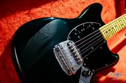 FENDER MUSTANG / 1978