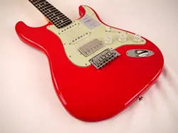 FENDER 2024 COLLECTION MADE IN JAPAN HYBRID II STRATOCASTER HSS MODENA RED