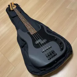 SQUIER BY FENDER PRECISION BASS ELECTRIC BASS GUITAR MAT BLACK USED