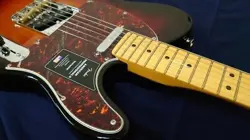 FENDER  AMERICAN PROFESSIONAL II TELECASTER  MAPLE  3 COLOR SUNBURST