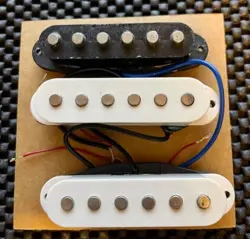 FENDER SQUIER SERIES STRATOCASTER MADE IN MEXICO SINGLE COIL PICKUP SET WHITE