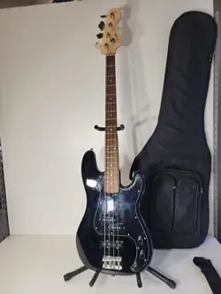 AFFINITY PRECISION P-BASS