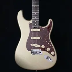 FENDER AMERICAN ELITE STRAT/E #GGEGH