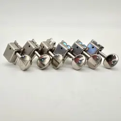 FENDER ROAD WORN VINTAGE-STYLE TUNERS 24097