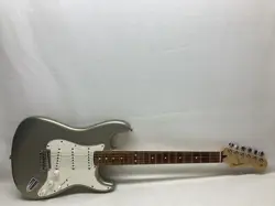 FENDER PLAYER STRATOCASTER PF SILVER