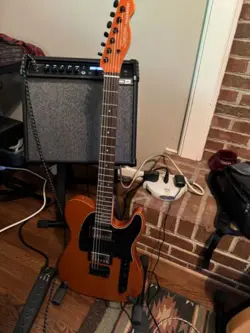 SQUIRE BY FENDER TELECASTER HH