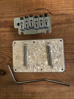 1996 50TH ANNIVERSARY FENDER FLOYD ROSE DELUXE MINI II LOCKING BRIDGE