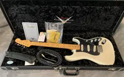 2011 FENDER CUSTOM SHOP LIMITED EDITION GEORGE FULLERTON PROTOTYPE STRATOCASTER