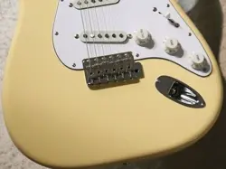 FENDER 2022 USED YNGWIE MALMSTEEN STRATOCASTER SCALLOPED MAPLE FINGERBOARD SAFE