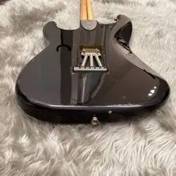 FENDER JAPAN USED ST72-70 MADE BY FUJIGEN SAFE DELIVERY FROM JAPAN