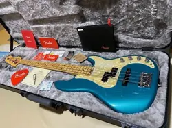 FENDER AMERICAN ELITE PRECISION BASS / ELECTRIC BASS GUITAR W/ HC MADE IN USA