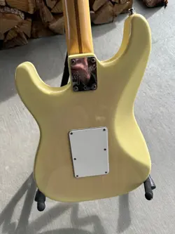 DELUXE WITH ROSEWOOD