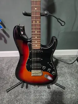 2010 FENDER AMERICAN SPECIAL STRATOCASTER HSS SUNBURST