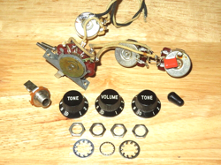 57/62 STRATOCASTER CONTROL