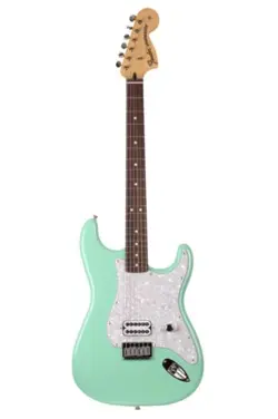 FENDER TOM DELONGE STRATOCASTER 2023