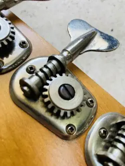 FENDER 1974 MUSICMASTER