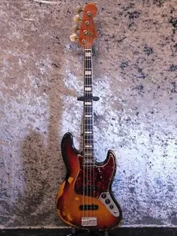 FENDER JAZZ BASS  72 SB R
