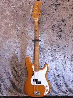 FENDER PRECISION BASS  74