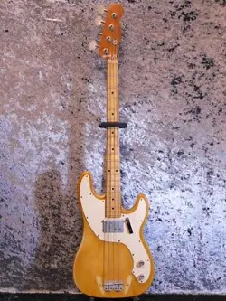 FENDER TELECASTER BASS  72