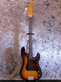 FENDER PRECISION BASS  72 SB R