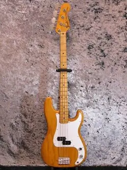 FENDER PRECISION BASS  76