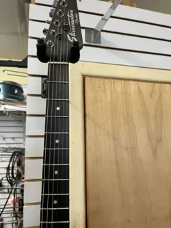 FENDER STARCASTER ELECTRIC GUITAR W/WHAMMY BAR