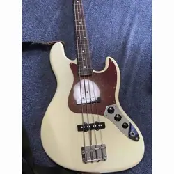 FENDER JAZZ BASS NO.LG692
