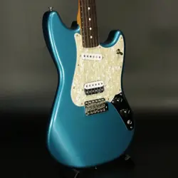 FENDER / MADE IN JAPAN LIMITED CYCLONE LAKE PLACID BLUE LIMITED MODEL