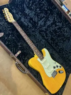 UNIQUE / CUSTOM FENDER TELE / STRAT !!