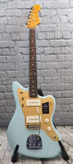 FENDER VINTERA II 50S JAZZMASTER SONIC BLUE ELECTRIC GUITAR W/ GIG BAG