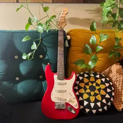 RED LAUREL FINGERBOARD