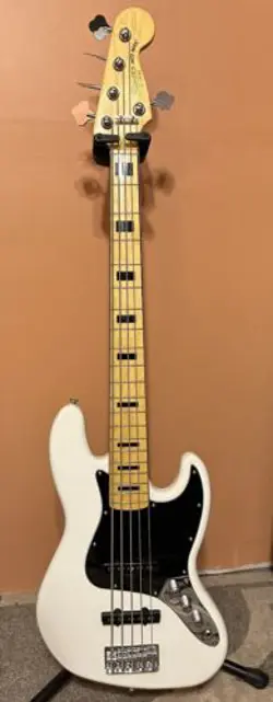 5-STRING WHITE WITH