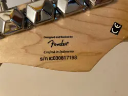 6-STRING STRATOCASTER