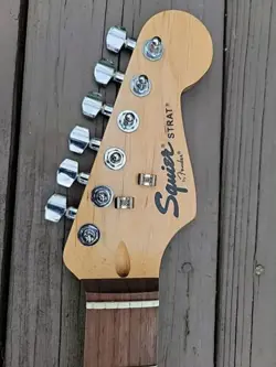 2011 SQUIER STRAT BY FENDER SE LOADED STRATOCASTER NECK