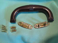 BAKELITE CASE HANDLE