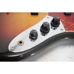 FENDER JAPAN JB62-750 USED SUNBURST W/SOFT CASE