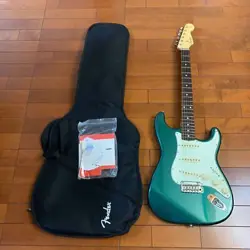 FENDER MADE IN JAPAN HYBRID I 60S STRATOCASTER SHERWOOD GREEN METALLIC MIJ FENDE