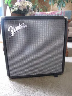 FENDER AMPLIFIER RUMBLE