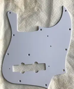 PICK FOR FENDER JAPAN JAZZ BASS STYLE GUITAR PICKGUARD,3 PLY WHITE