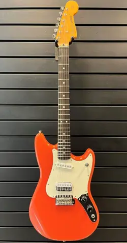 *FLOOR MODEL* FENDER MADE IN JAPAN LIMITED CYCLONE FIESTA RED 3.48KG W/GB