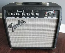 FENDER FRONTMAN 15G 15 WATT GUITAR AMP, SMALL PRACTICE AMP