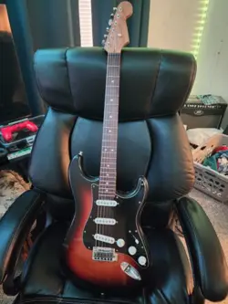 FENDER STRATOCASTER WITH 69 FATBACK WARMOTH NECK AND PAPERS