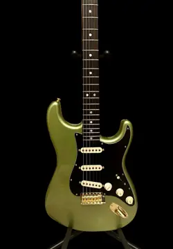FENDER CUSTOM SHOP LIMITED EDITION '65 DUAL-MAG STRATOCASTER JOURNEYMAN RELIC