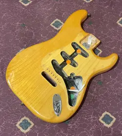 1981/1982 FENDER