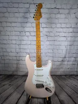 FENDER SQUIER STRATOCASTER (INDONESIA) (BCP018980)
