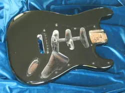 AVRI USA 1987 FENDER AMERICAN VINTAGE 62 STRATOCASTER GUITAR BODY BLACK
