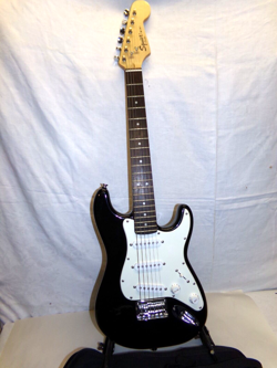 SQUIRE BY FENDER MINI ELECTRIC ACOUSTIC GUITAR WITH GIG BAG