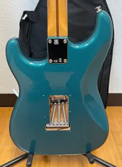 FENDER VINTERA II '50S STRATOCASTER MAPLE - OCEAN TURQUOISE ELECTRIC GUITAR